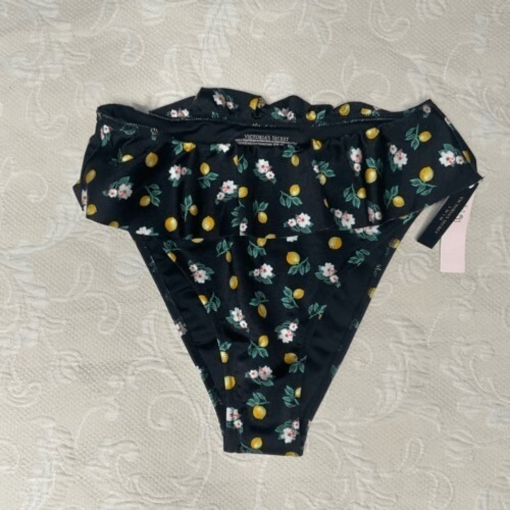NWT Victoria's Secret Floral Fruits Ruffled Brazilian Bikini Swimwear Women SP
